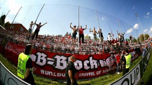 B Block Wuerzburg Kickers Kiel 9  